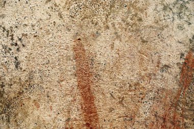 Granit ve beton duvarlar ve Kuzey Almanya'da alınan zemin yüzeyi kadar kapatın