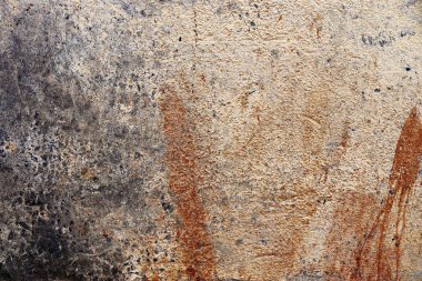 Granit ve beton duvarlar ve Kuzey Almanya'da alınan zemin yüzeyi kadar kapatın