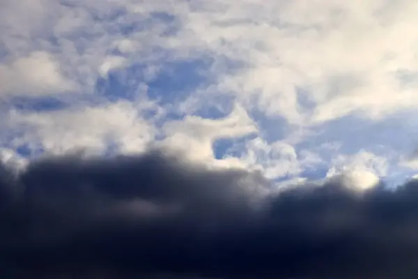 Prachtige Gemengde Wolk Formaties Met Witte Grijze Cumulus Wolken Het — Stockfoto