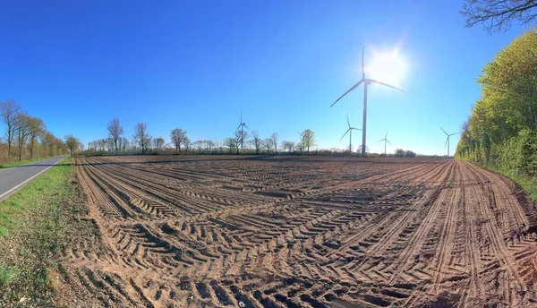 Güneşli Bir Günde Kuzey Almanya Görülen Bir Rejeneratif Enerji Rüzgar — Stok fotoğraf