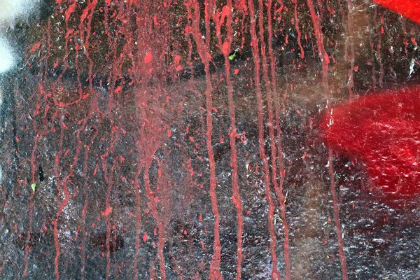 Высокое разрешение текстуры красочные граффити краски на конрете и кирпичные стены в красный синий фиолетовый и серебристый
