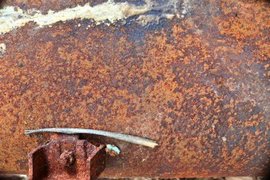 Yüksek çözünürlüklü paslı metal ve çeliğin detaylı yüzeyi.