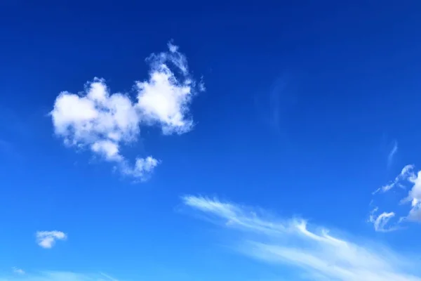 Belles Formations Nuages Cirrus Dans Ciel Bleu Profond — Photo