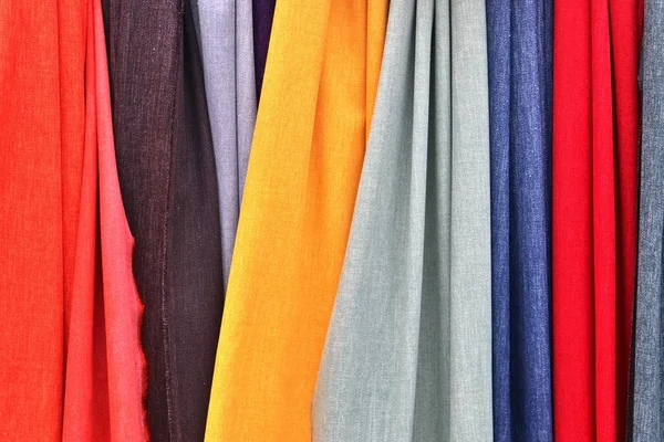 Cerca Superficie Telas Colores Tela Textiles Que Pliegan Cuelgan Alta — Foto de Stock