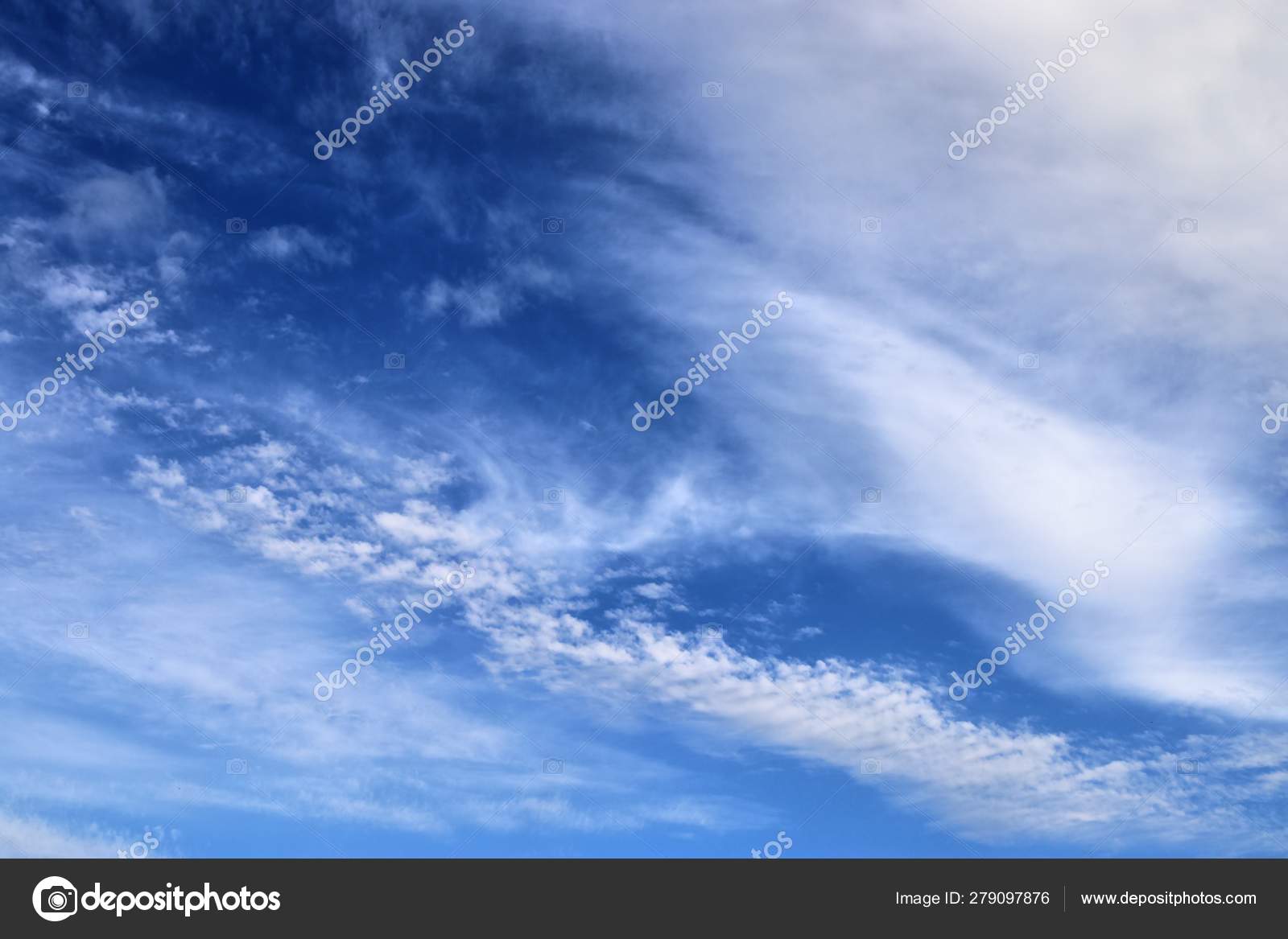 Hermosas Formaciones Nubes Cirros Cielo Azul Profundo Foto De Stock C Mp Foto71 Hermosas Formaciones Nubes Cirros Cielo Azul Profundo Foto De Stock C Mp Foto71