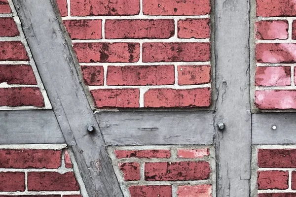 高分辨率对旧和风化红砖墙的详细特写视图 — 图库照片