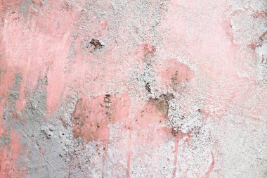 Yüksek çözünürlükte çatlak ve boya ile yaşlı ve yıpranmış beton duvarların ayrıntılı yakın görünümü