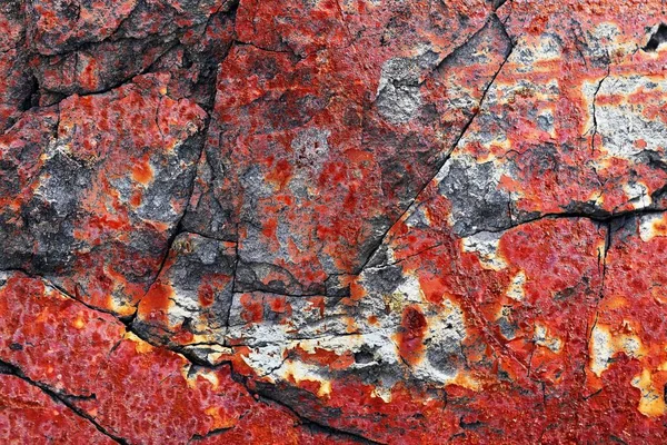 Yüksek çözünürlükte çatlaklar ile yaşlı ve yıpranmış beton duvarlar ayrıntılı yakın görünümü