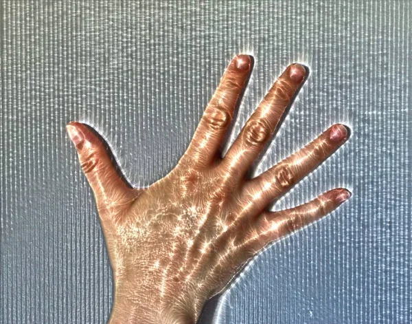 Illustration Einer Glühenden Menschlichen Weiblichen Hand Mit Blauer Kirlianischer Aura — Stockfoto