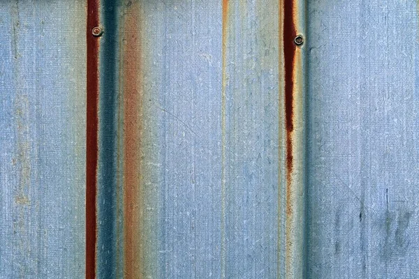 詳細なクローズアップビューで老朽化した風化した壁の錆びた金属テクスチャ — ストック写真
