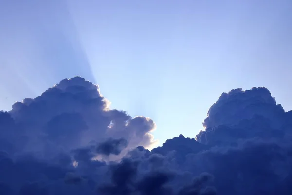 Oszałamiająca Dramatyczna Chmura Formacji Podczas Burzy Nad Europą — Zdjęcie stockowe