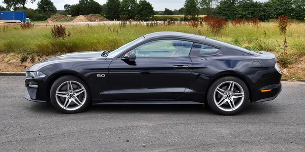 Schleswig Holstein Alemania Septiembre 2019 Ford Mustang 2018 Black Sports — Foto de Stock