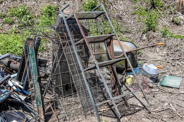 Umweltverschmutzung Einer Straße Gefunden Jemand Seinen Müll Abgeladen Hat — Stockfoto