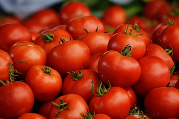 Ripe Tomatoes Natural Light Counter Concept Oriental Bazaar Healthy Eating — Stock Photo, Image