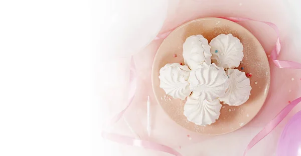 Barre de bonbons savoureux avec guimauve blanche pour la fête d'anniversaire — Photo