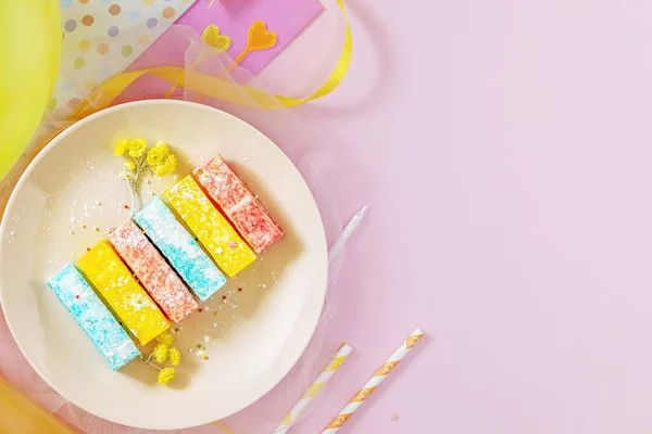 Des Bonbons Faits Maison Pour Ton Anniversaire Guimauves Colorées Sur — Photo