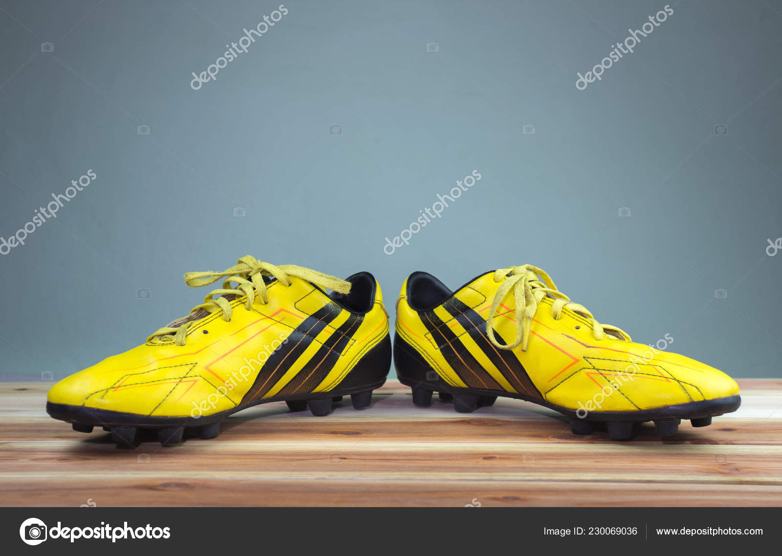 light football shoes