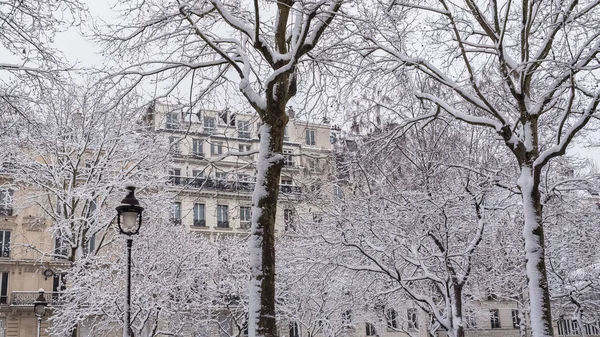 Paris Schnee Schöne Häuserfassaden Winter — Stockfoto