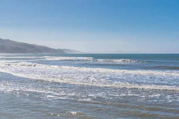 Καλιφόρνια Θέα Της Ακτής Του Ειρηνικού Ωκεανού Όμορφα Βράχια Στο — Φωτογραφία Αρχείου