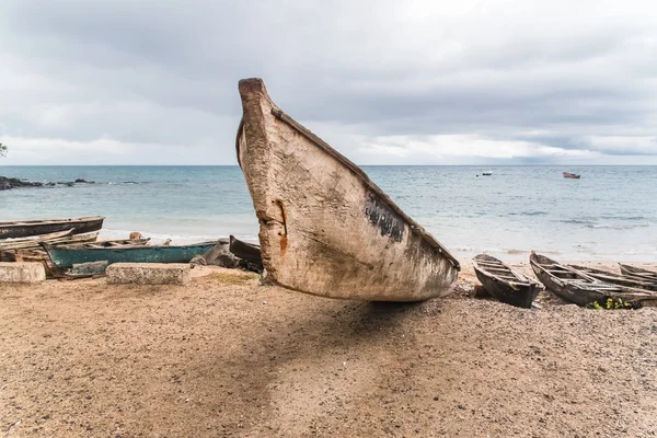 Sao Tome Săpături Tradiționale Lemn Plajă Într Sat Pescari — Fotografie, imagine de stoc