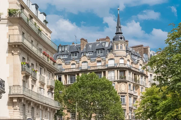 Paris Belo Edifício Centro Típica Fachada Parisiense — Fotografia de Stock