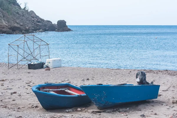 Pequenos Barcos Pesca Cacifo Pesca Costa Ilha Saintes Guadalupe — Fotografia de Stock