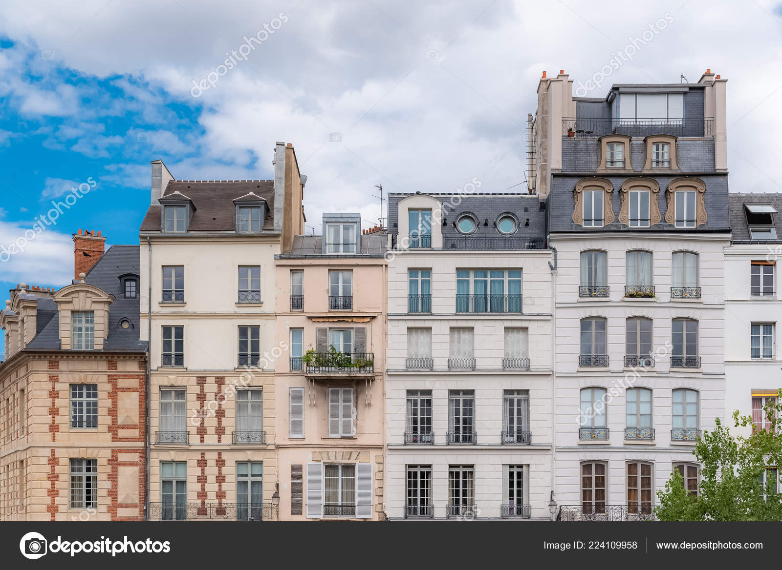 Paris Typical Facades Center Old Narrow Buildings Stock Photo by ...