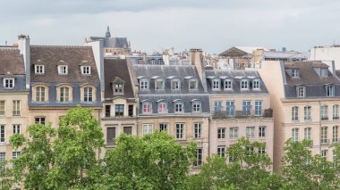 Paris, güzel binalar, merkezi tipik Paris cepheler