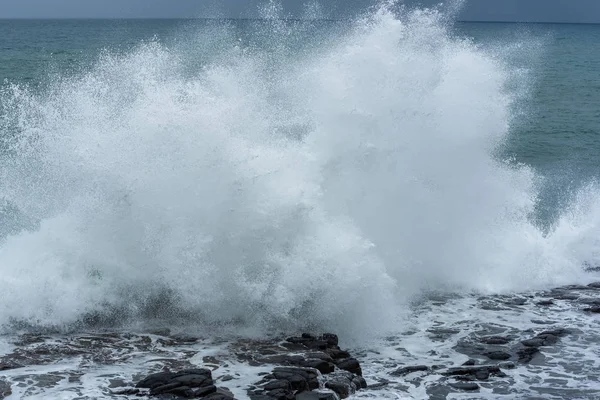 Storm Wody Plamy Plaży — Zdjęcie stockowe