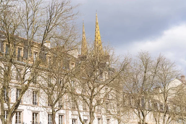 フランス カンペール 市建築物の聖 Corentin 大聖堂 — ストック写真
