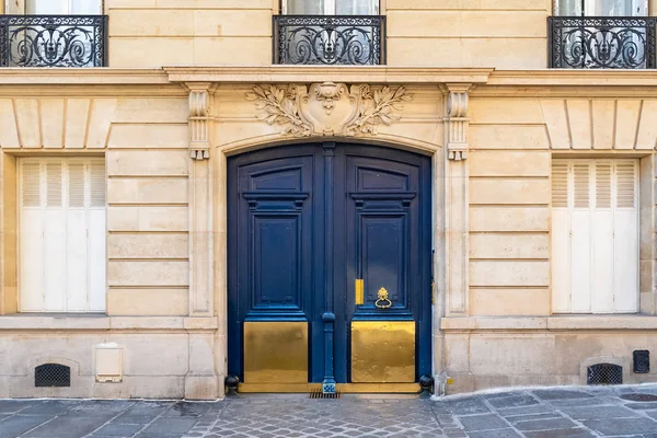 Париж Синяя Деревянная Дверь Улице Cite Красивое Входное Крыльцо — стоковое фото
