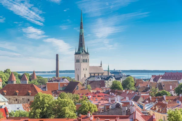 Tallinn Estonia Panorama Medieval City Saint Nicolas Church Colorful Houses — Stock Photo, Image
