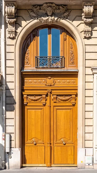 Париж Старая Деревянная Дверь Улице Cite Красивое Входное Крыльцо — стоковое фото