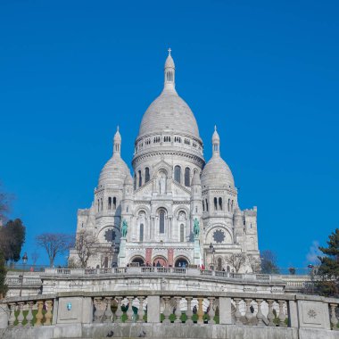     Paris, basilica Sacré-Coeur, kış ışık turistik anıt 