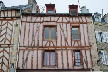     Vannes eski yarı ahşap evleri, Brittany güzel turistik şehir 