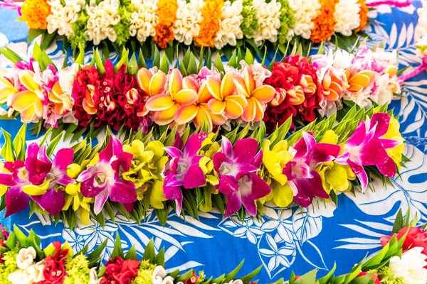 Girlander Blommor Franska Polynesien Traditionella Blommor Kronor — Stockfoto