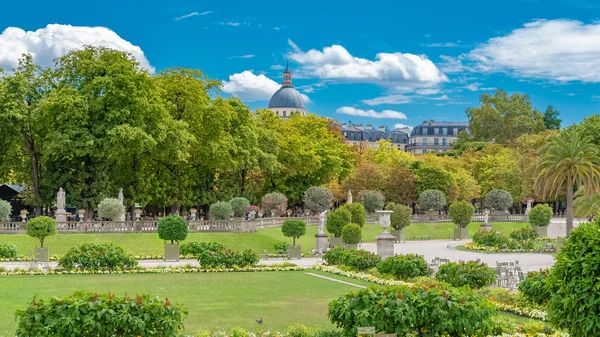 Paris Luxembourg Garden Beautiful Flowerbeds Spring — Stock Photo, Image