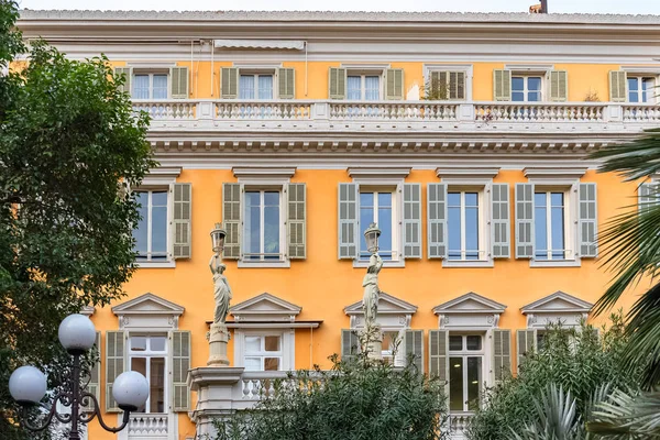 Bouw Van Mooie Oude Typische Gevel Oude Stad Franse Rivièra — Stockfoto