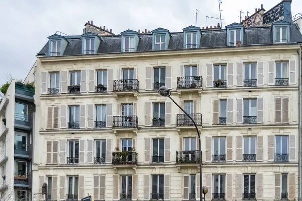 Paris France March 15Th 2019 Beautiful Building Center Typical Parisian — Stock Photo, Image