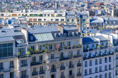 Paris, şehir manzarası, tipik çatılar, Pantheon'dan havadan görünüm