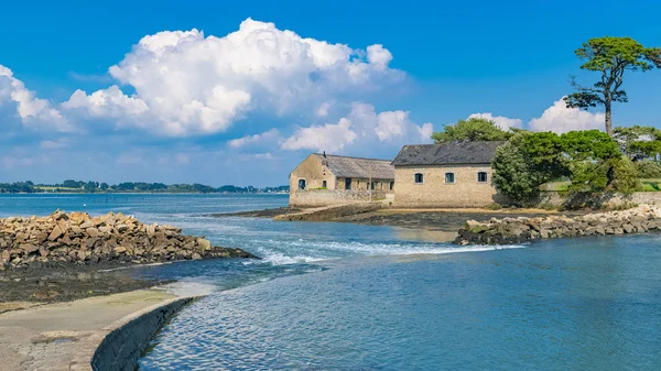 Isla Berder Bretaña Golfo Morbihan Camino Cubierto Por Mar Marea — Foto de Stock