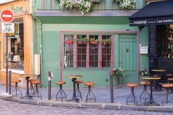 Paris France Août 2019 Café Pâtisserie Parisiens Dans Une Rue — Photo