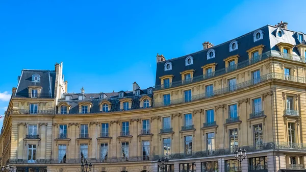 Paris Frankreich Wunderschöne Gebäude Place Des Victoires Typische Pariser Fassaden — Stockfoto