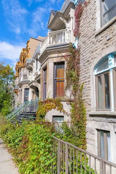 Montreal Típica Casa Victoriana Con Escalera Exterior Distrito Plateau Mont — Foto de Stock