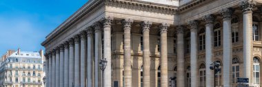 Paris, Bourse, Fransız başkentinin şık bir bölgesinde güzel bir bina.