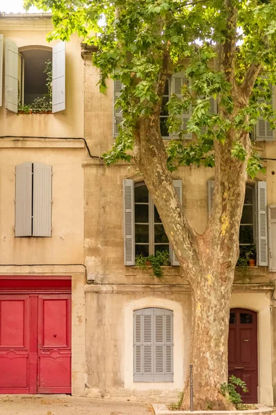 Avignon Casa Típica Edifício Colorido — Fotografia de Stock
