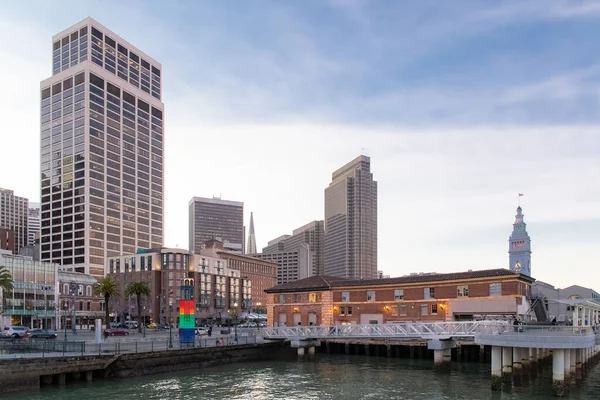 San Francisco Embarcadero Centrum Při Západu Slunce Výhled Mola Panorama — Stock fotografie