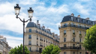 Paris, Marais 'deki tipik binalar, Fransız başkentinin merkezi.