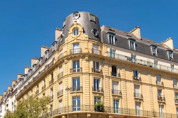 Париж Чудова Будівля Типовий Парафіяльний Фасад — стокове фото