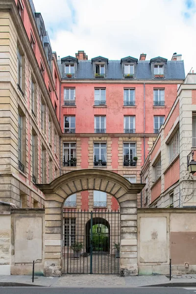 Parigi Edifici Tipici Del Marais Nel Centro Della Capitale Francese — Foto Stock